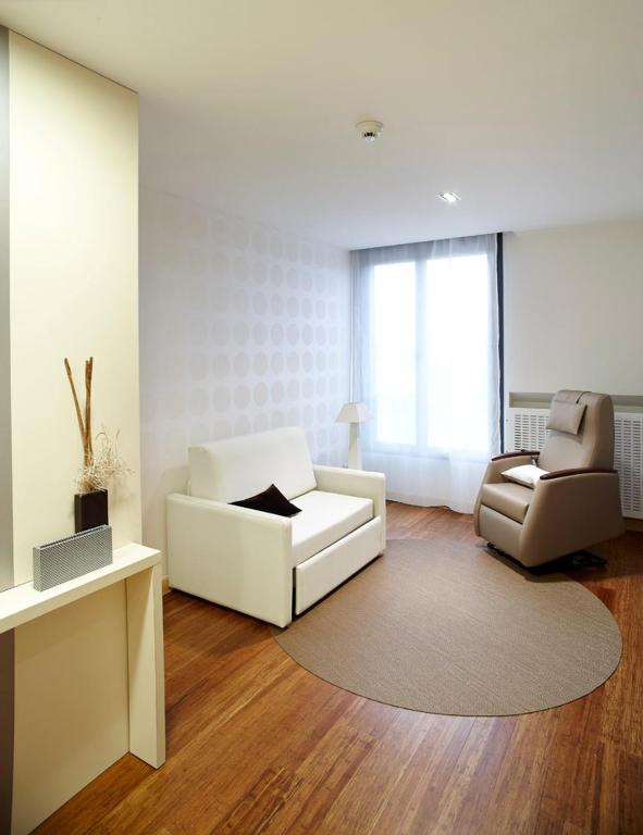 Aparthotel Ovida Oviede Chambre photo