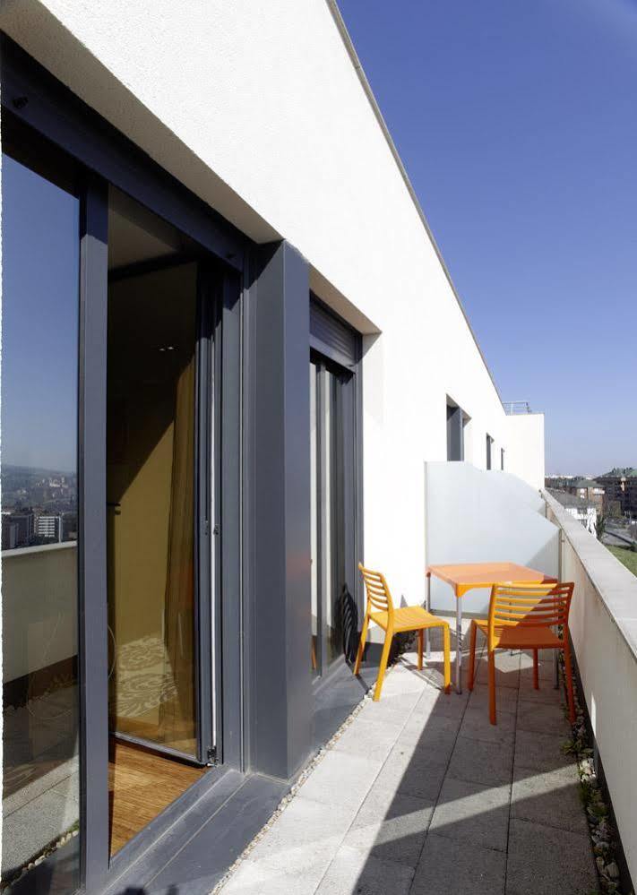 Aparthotel Ovida Oviede Extérieur photo